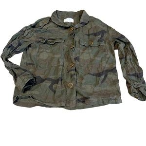 Womens camouflage jacket L